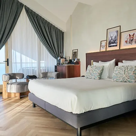 호텔 Boutique Blendin Aan Zee 4*