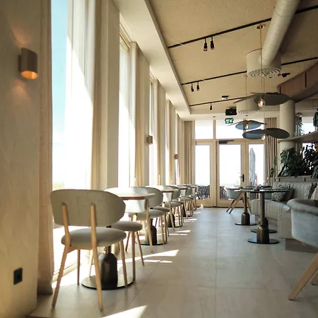 Boutique Blendin Aan Zee