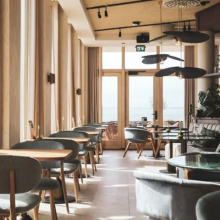 Boutique Blendin Aan Zee 4* Bloemendaal